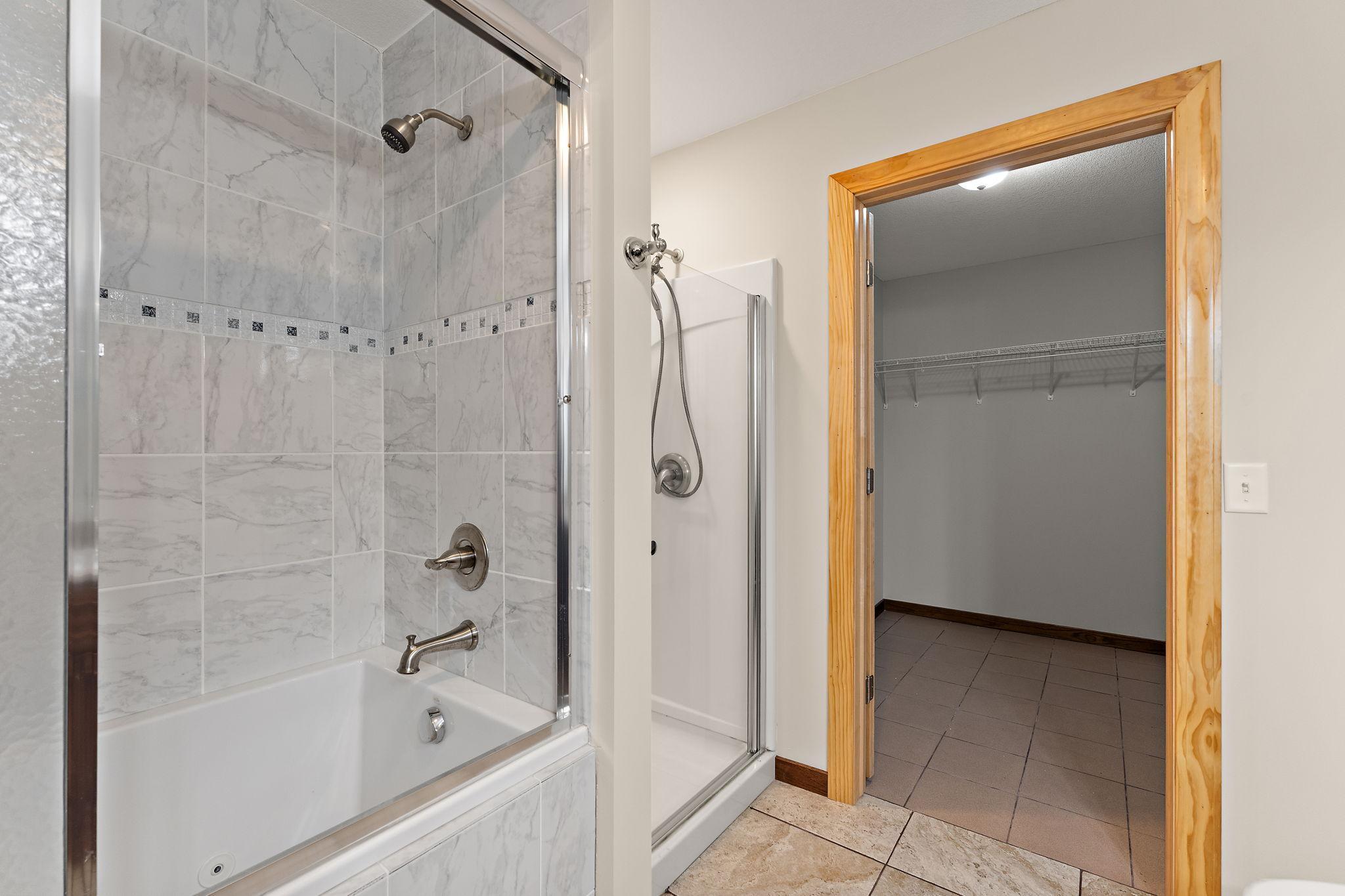 Mahtomedi, Minnesota, 55115, United States, 9 Bedrooms Bedrooms, ,6 BathroomsBathrooms,Residential,Active,2028534