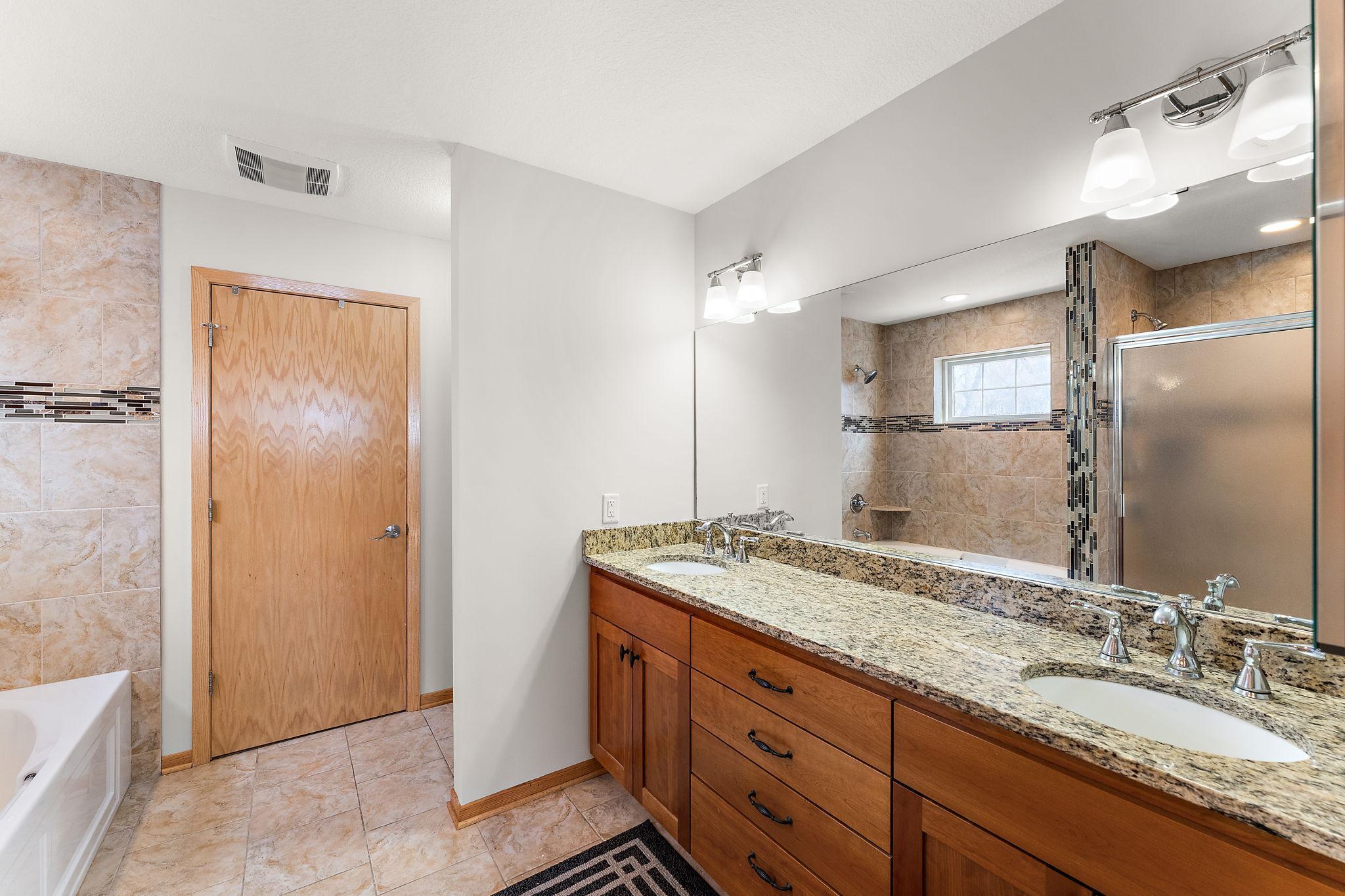 Mahtomedi, Minnesota, 55115, United States, 9 Bedrooms Bedrooms, ,6 BathroomsBathrooms,Residential,Active,2028534