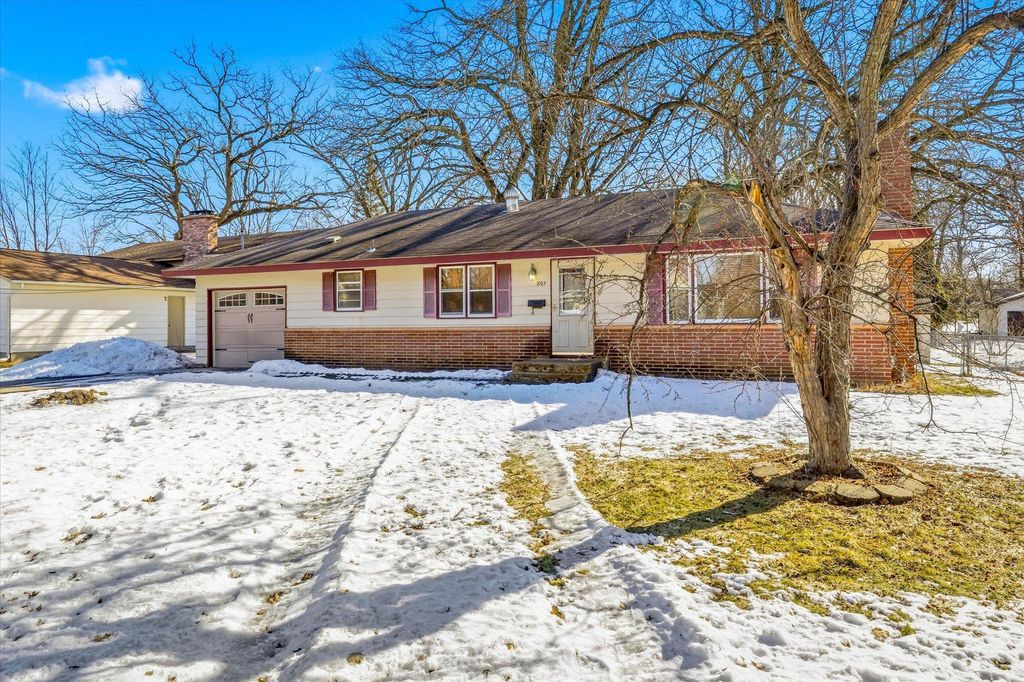 Photo of 803 N 2nd Street, Princeton, MN 55371 (MLS # 7027520)