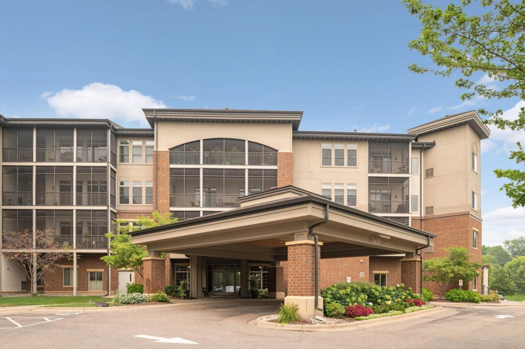 Photo of 7100 Metro Boulevard #416, Edina, MN 55439 (MLS # 6824768)
