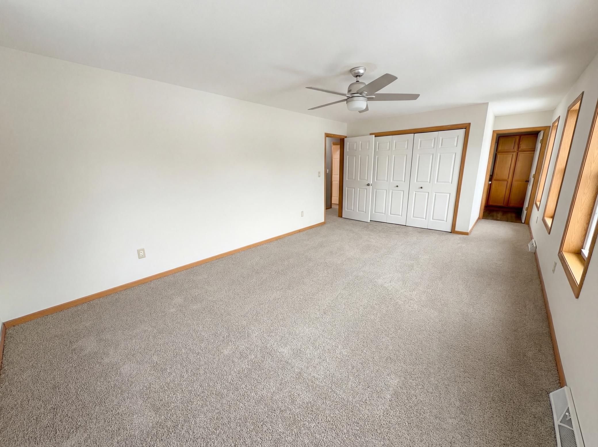 244 Point Douglas Road N