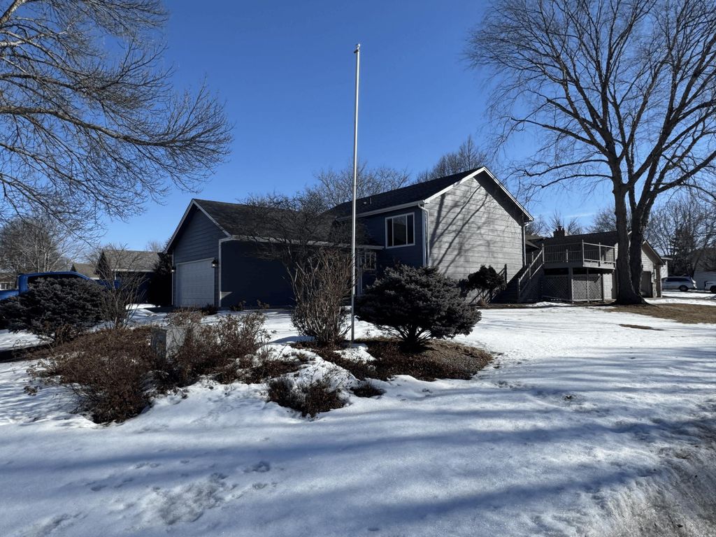 Photo of 7009 110th Avenue N, Champlin, MN 55316 (MLS # 7047425)