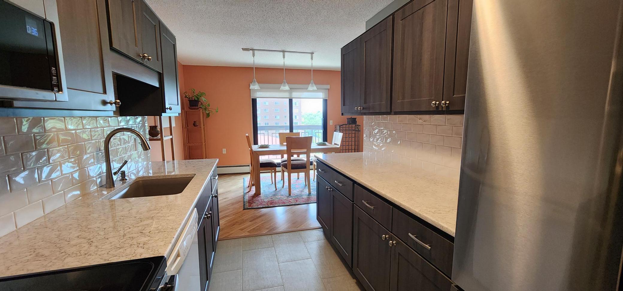 6615 Lake Shore Drive S 717