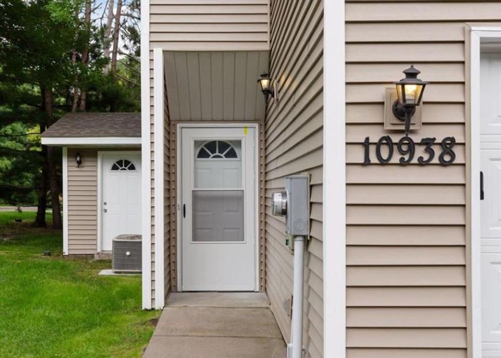 Photo of 10938 Johnson Street NE, Blaine, MN 55434 (MLS # 7048467)