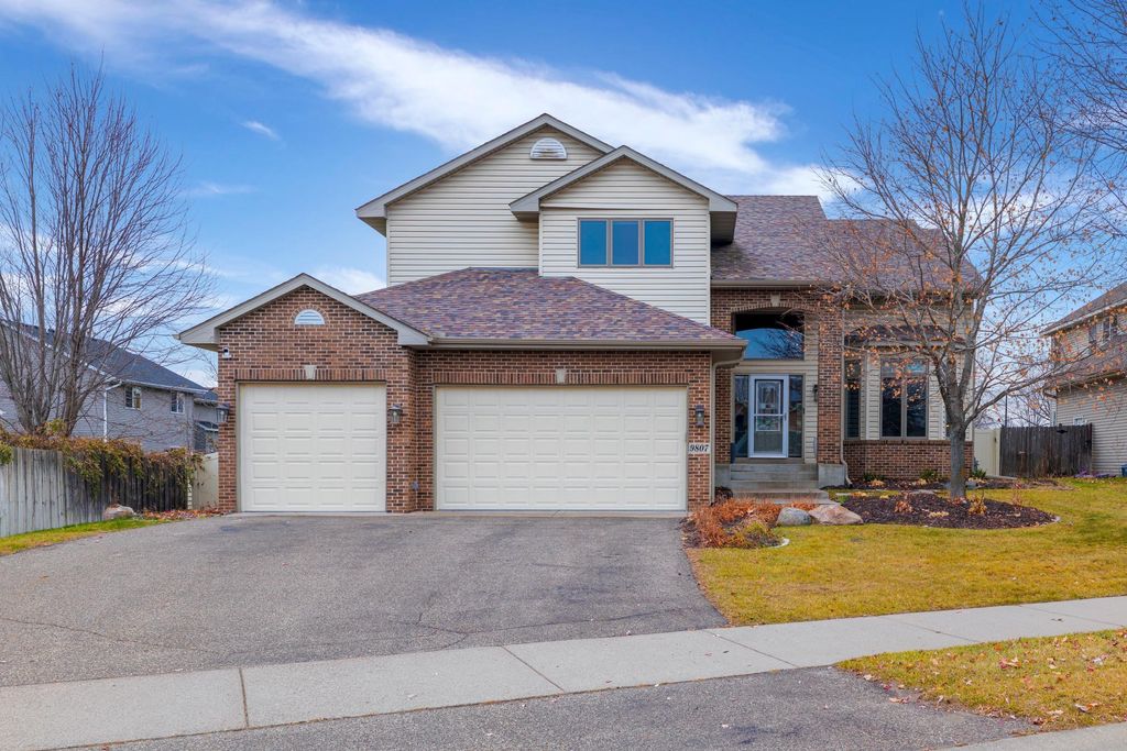 Photo of 9807 Almond Avenue N, Brooklyn Park, MN 55443 (MLS # 6823148)