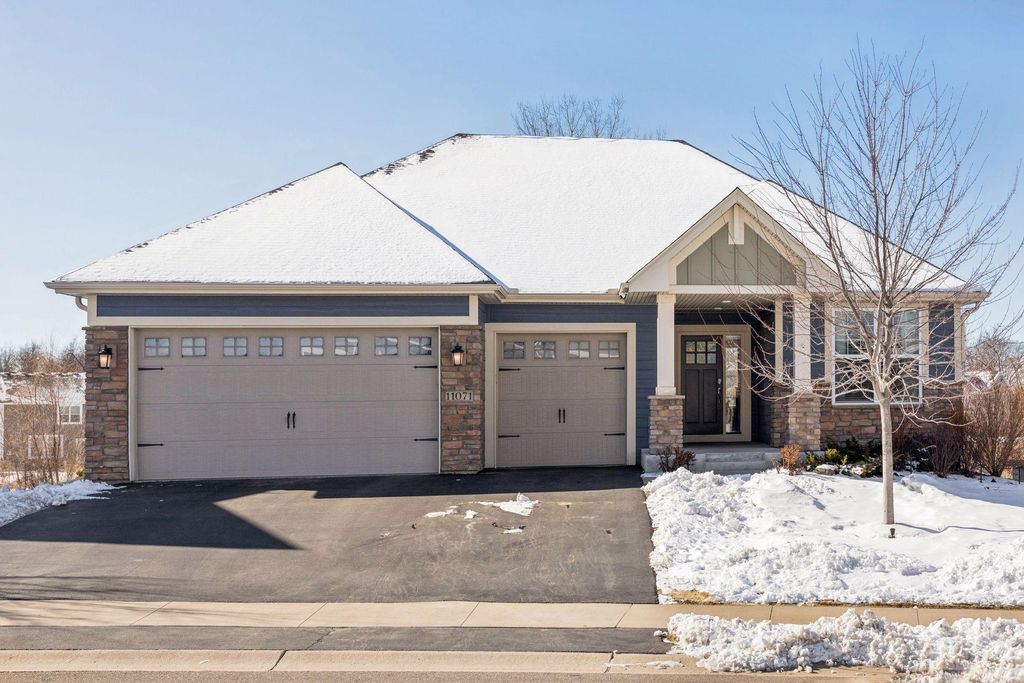 Photo of 11071 Sundance Ridge, Dayton, MN 55369 (MLS # 7024293)