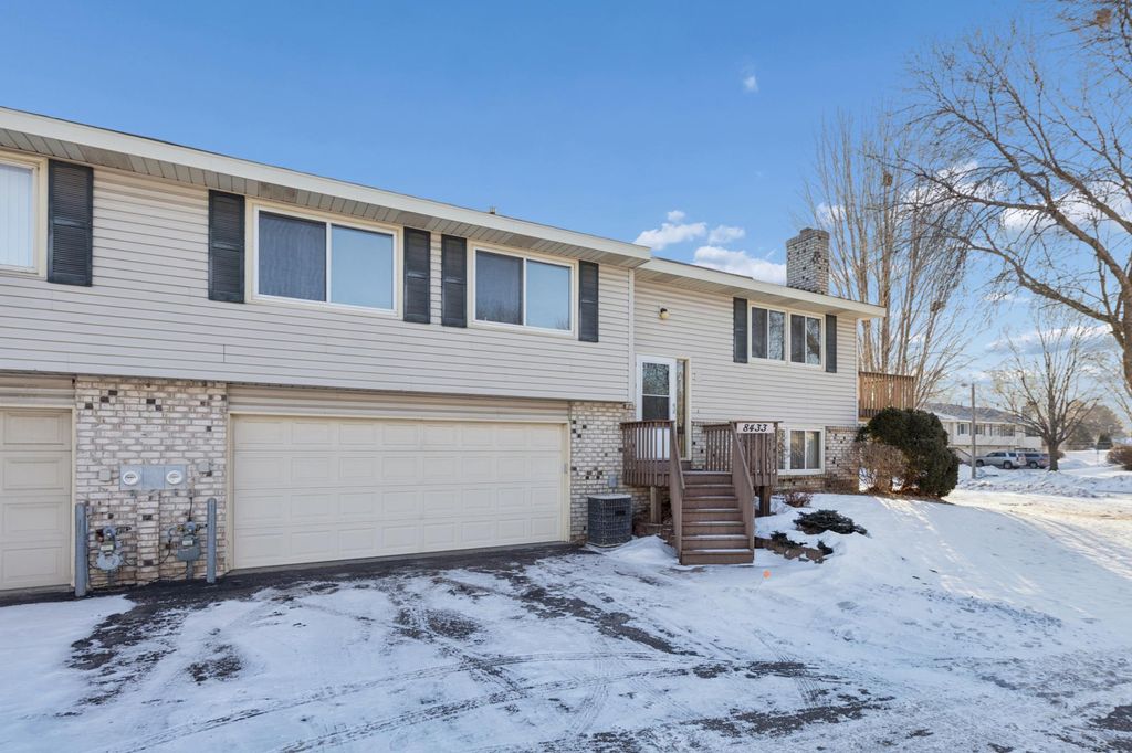 Photo of 8433 Yates Avenue N #6, Brooklyn Park, MN 55443 (MLS # 7011576)