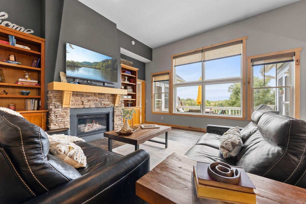 Photo of 1137 Pioneer Trail, Bayport, MN 55003 (MLS # 7142117)