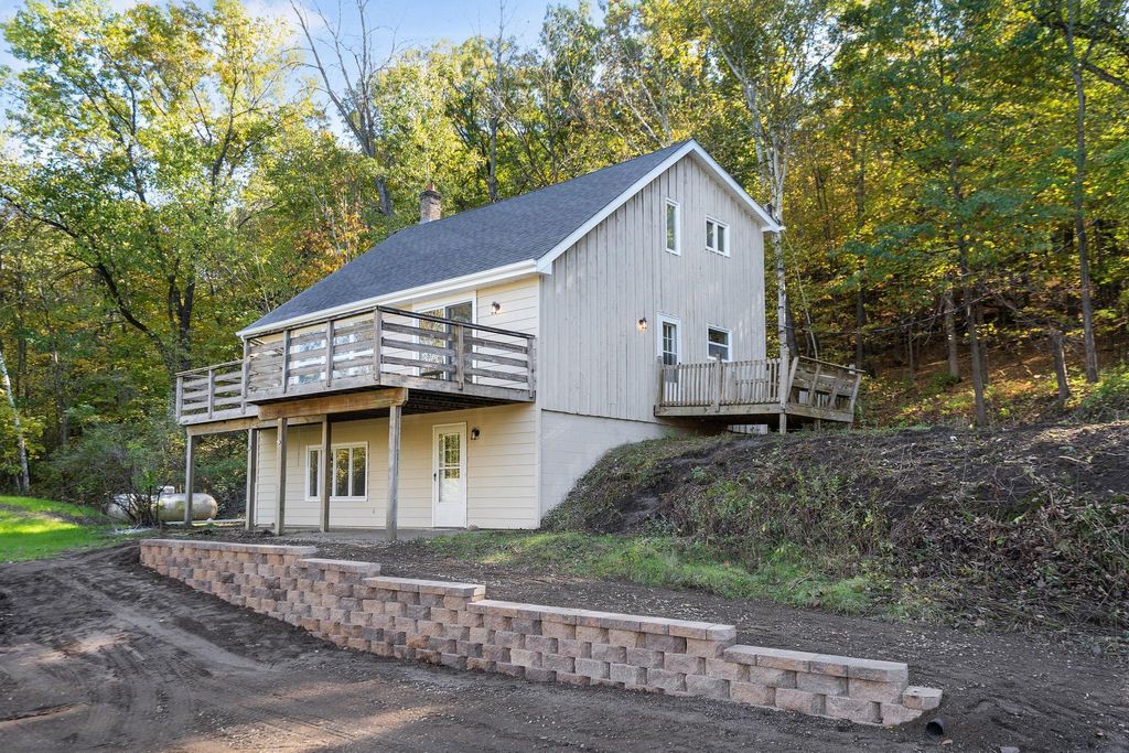 Photo of 15391 Ravenna Trail, Hastings, MN 55033 (MLS # 7012231)