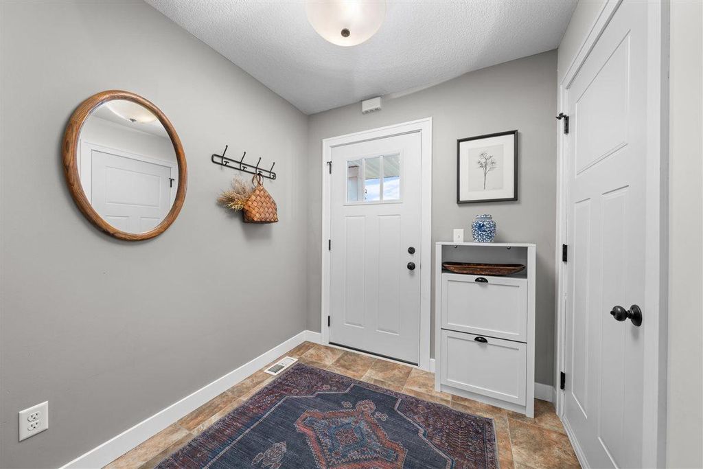 Photo of 814 Brady Lane, New Richmond, WI 54017 (MLS # 7092565)