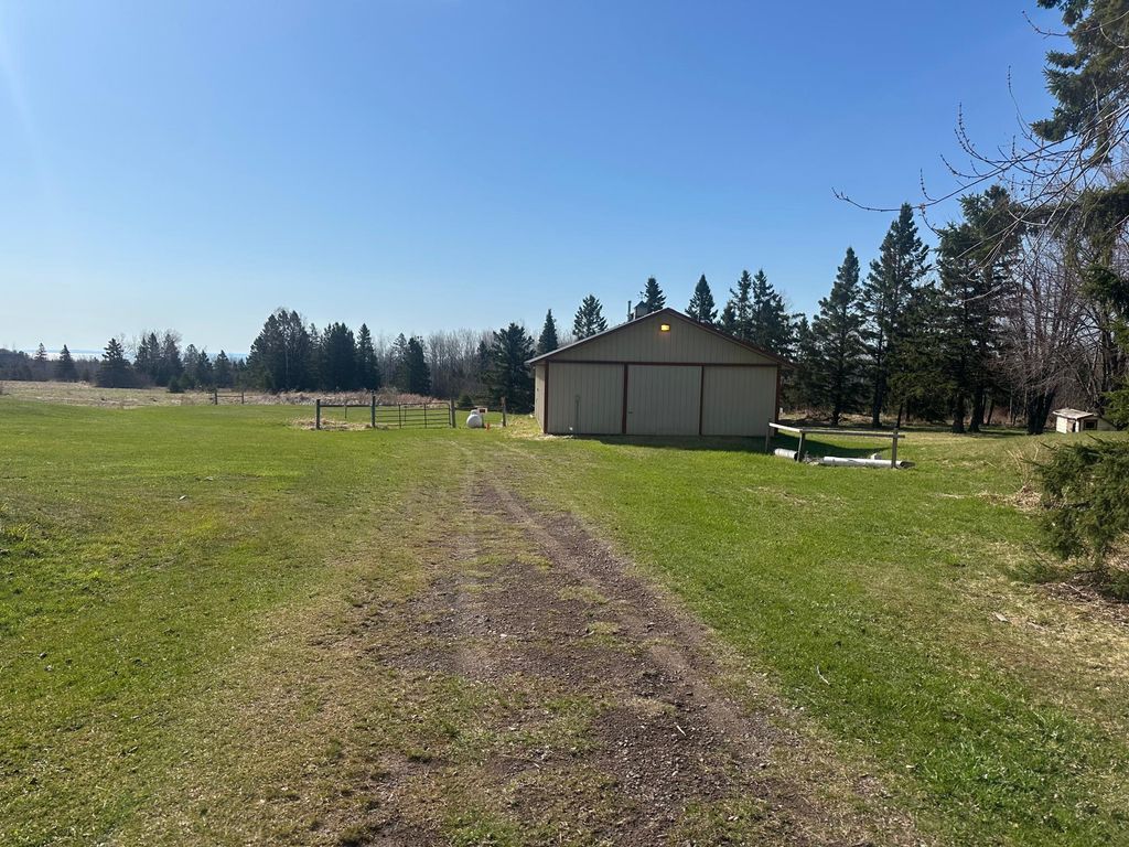 Photo of 942 Old North Shore Road, Two Harbors, MN 55616 (MLS # 7073124)
