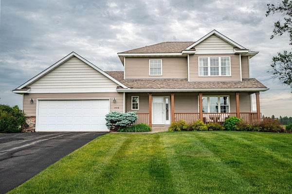 444 OVERLOOK DR, ELLSWORTH, WI 54011 - Image 3f4afc874a195042a99f908b8df9fefa/1960180206