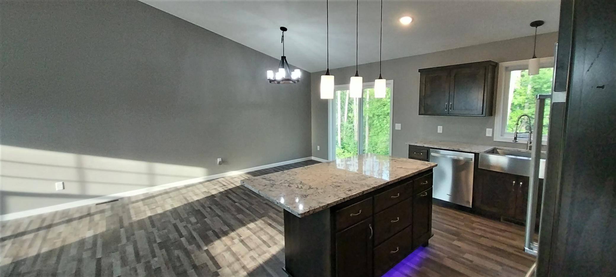 1063 NE Bellaire Boulevard NW