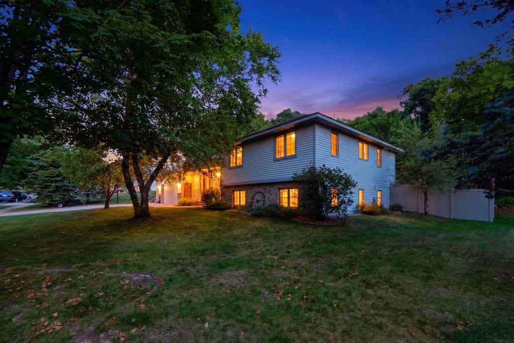 Photo of 1920 Linda Lane, Saint Cloud, MN 56301 (MLS # 7113932)