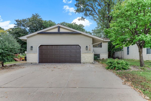 4130 ADAIR AVE N, MINNEAPOLIS, MN 55422 - Image 3f72bb84ea00e665a3bd2bbcf667b9cf/2383888585
