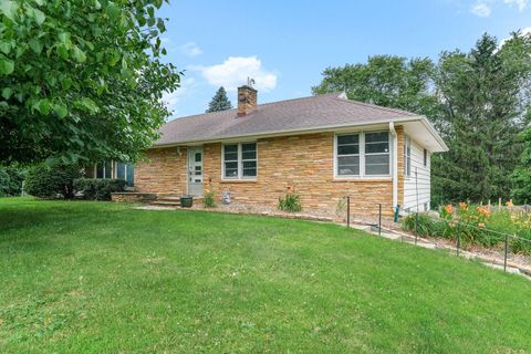1941 Dodd Road Mendota Heights MN 55118