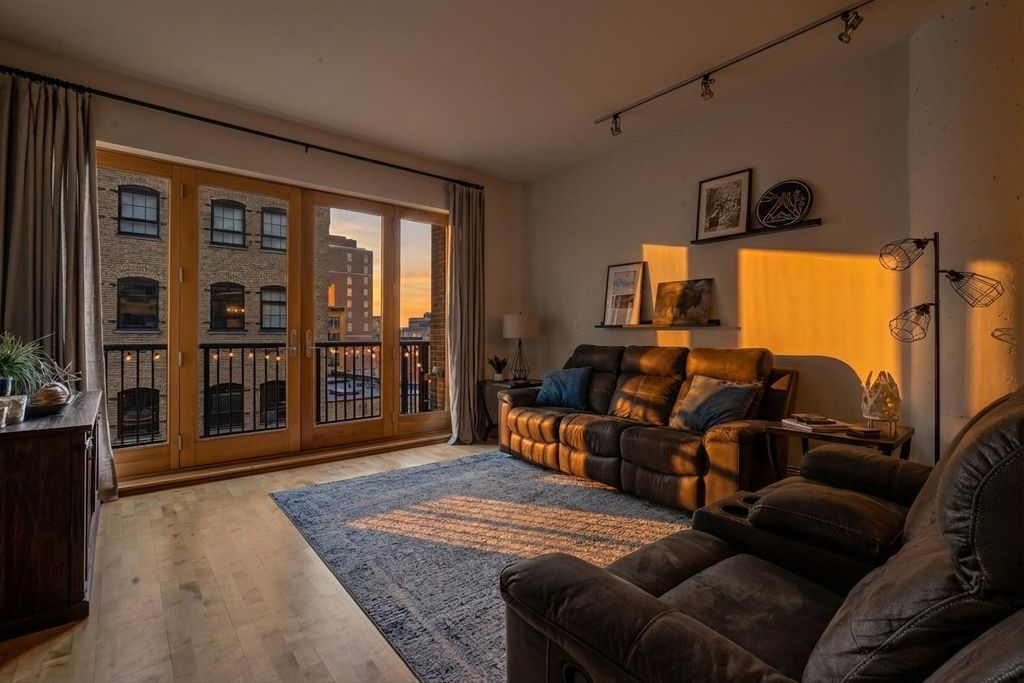 Photo of 401 N 2nd Street #407, Minneapolis, MN 55401 (MLS # 7047328)