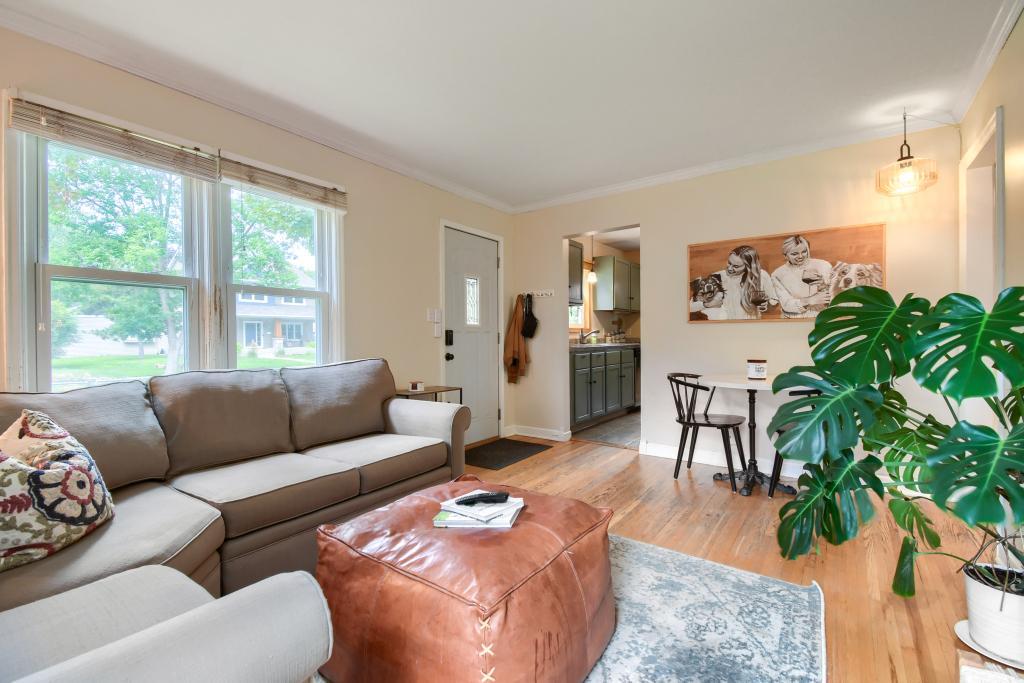 Photo of 3912 Vera Cruz Avenue N, Robbinsdale, MN 55422 (MLS # 7124778)