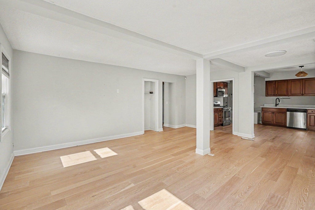 Photo of 4403 Zane Avenue N, Crystal, MN 55422 (MLS # 7153723)