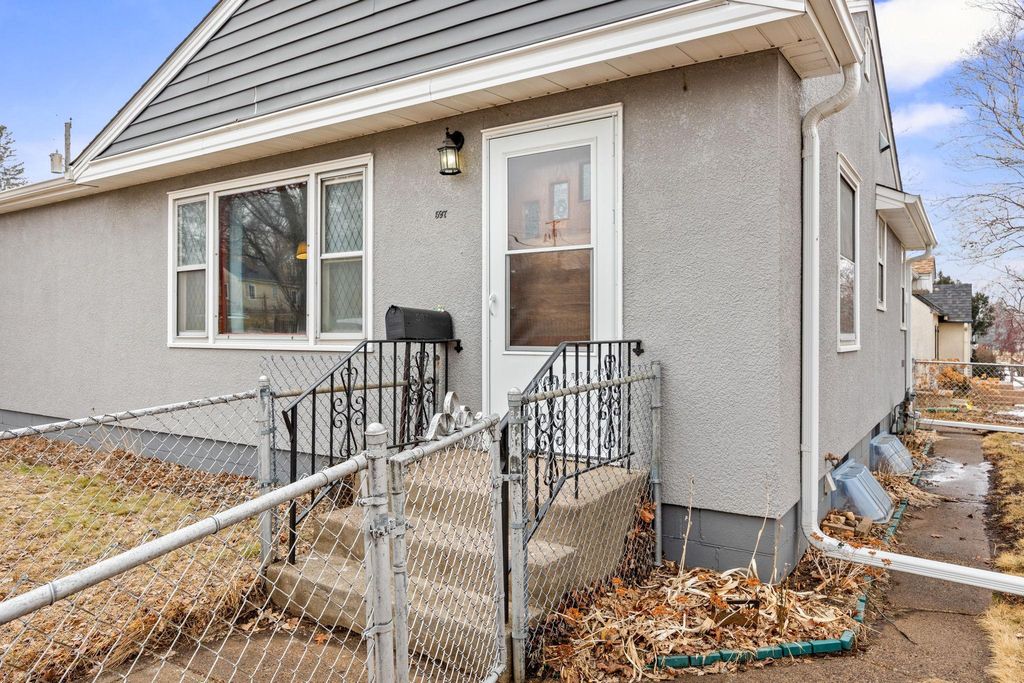 Photo of 597 Flandrau Street, Saint Paul, MN 55106 (MLS # 7032174)