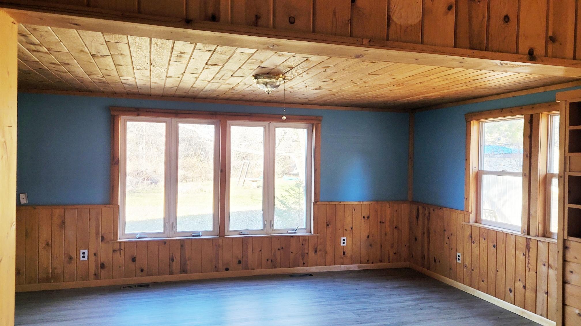 1041 Brook Park Trail SW