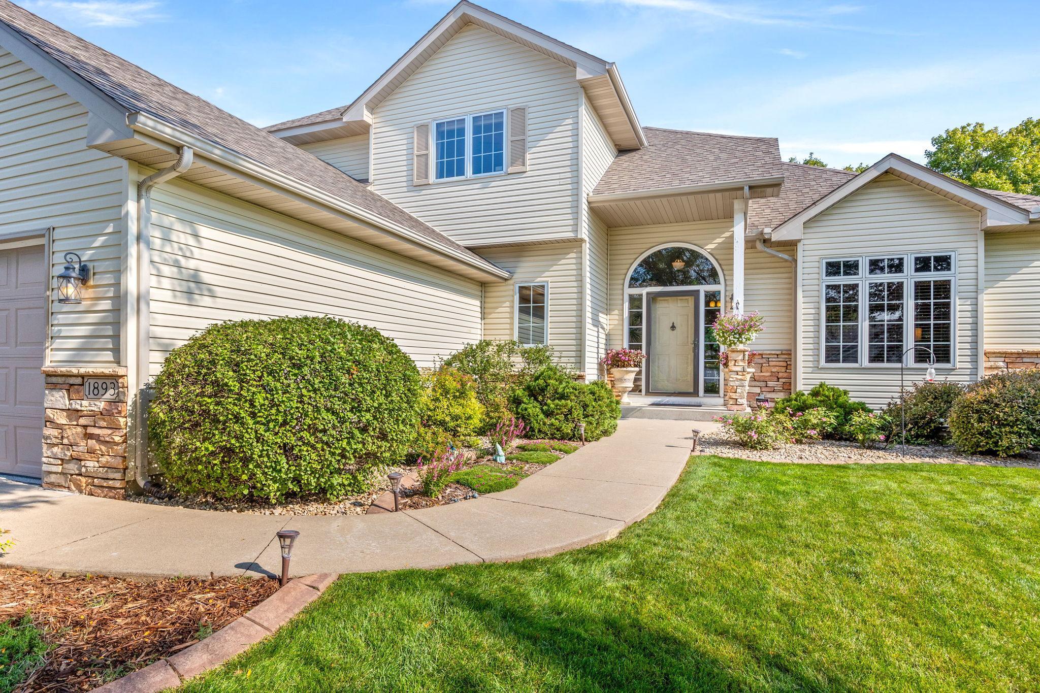 1893 White Oak Drive
