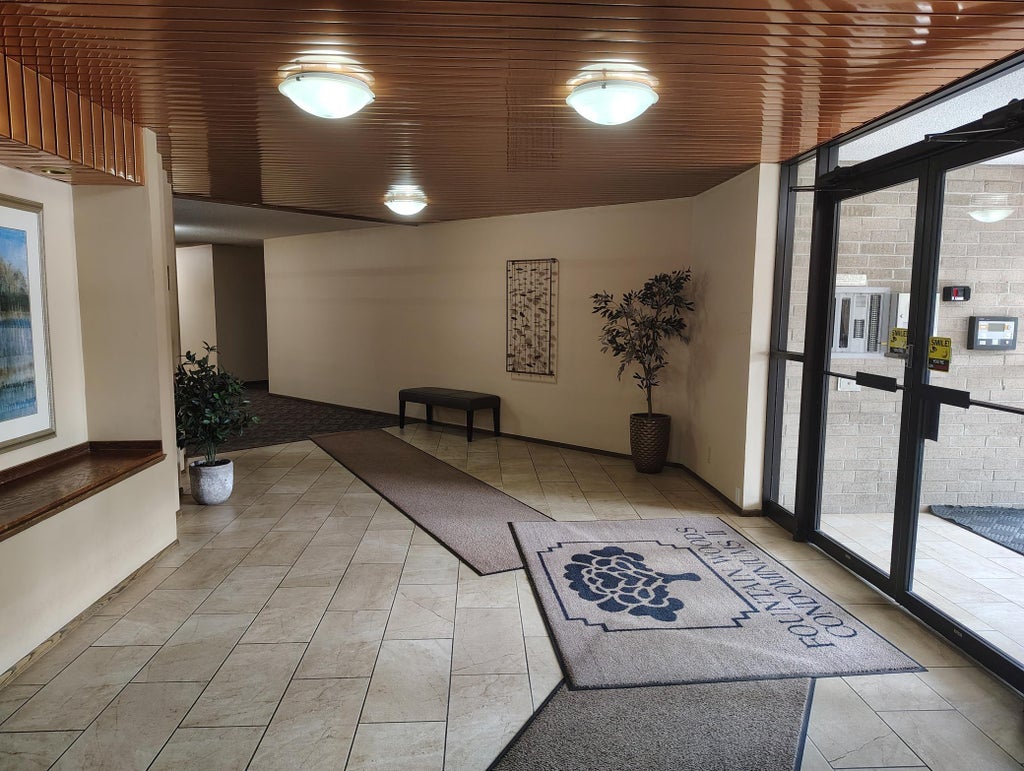 Photo of 6670 Vernon Avenue S #407, Edina, MN 55436 (MLS # 7115314)