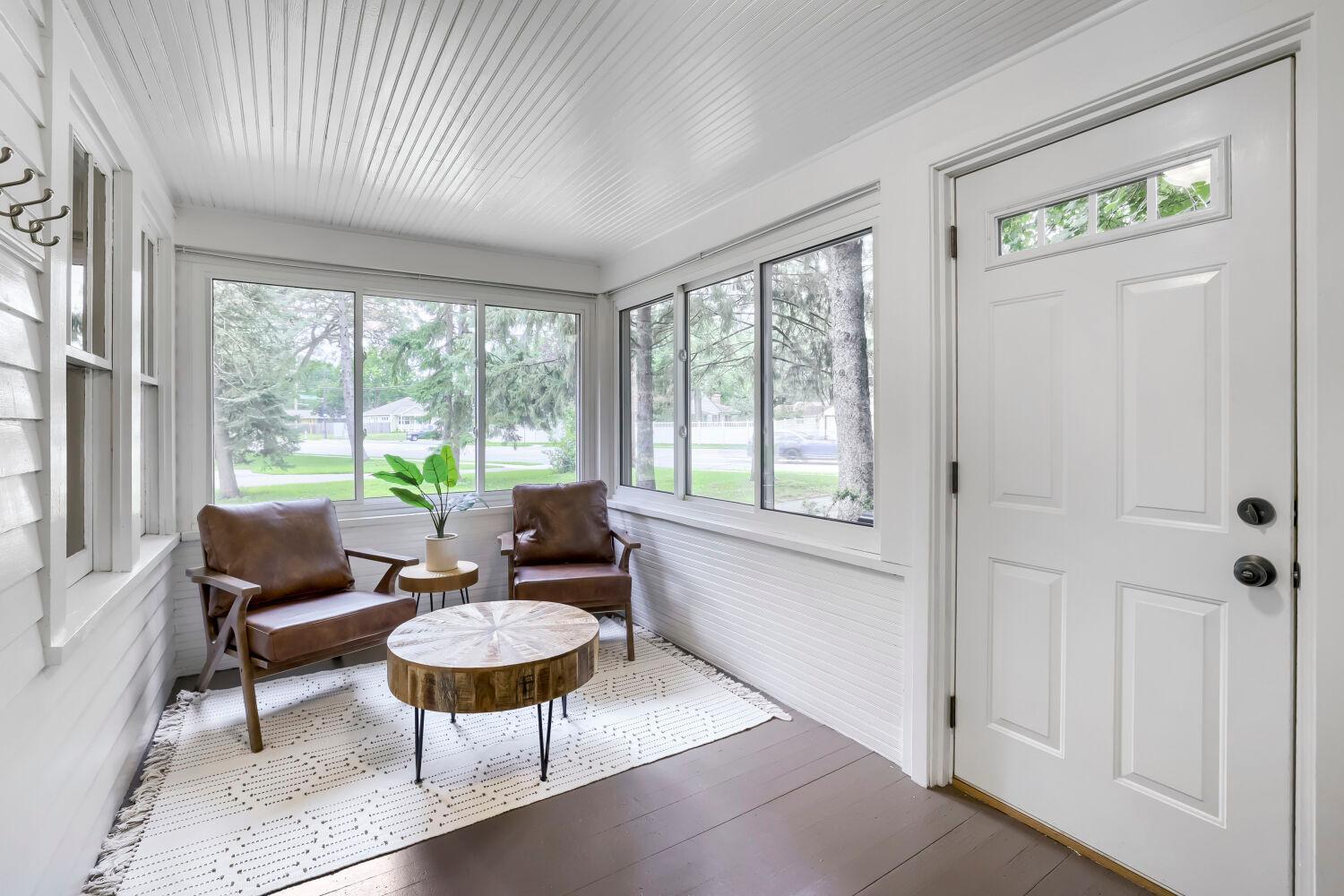 3019 W Old Shakopee Road W