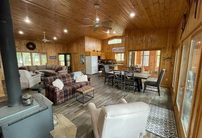 21515 Jack Pine Lane