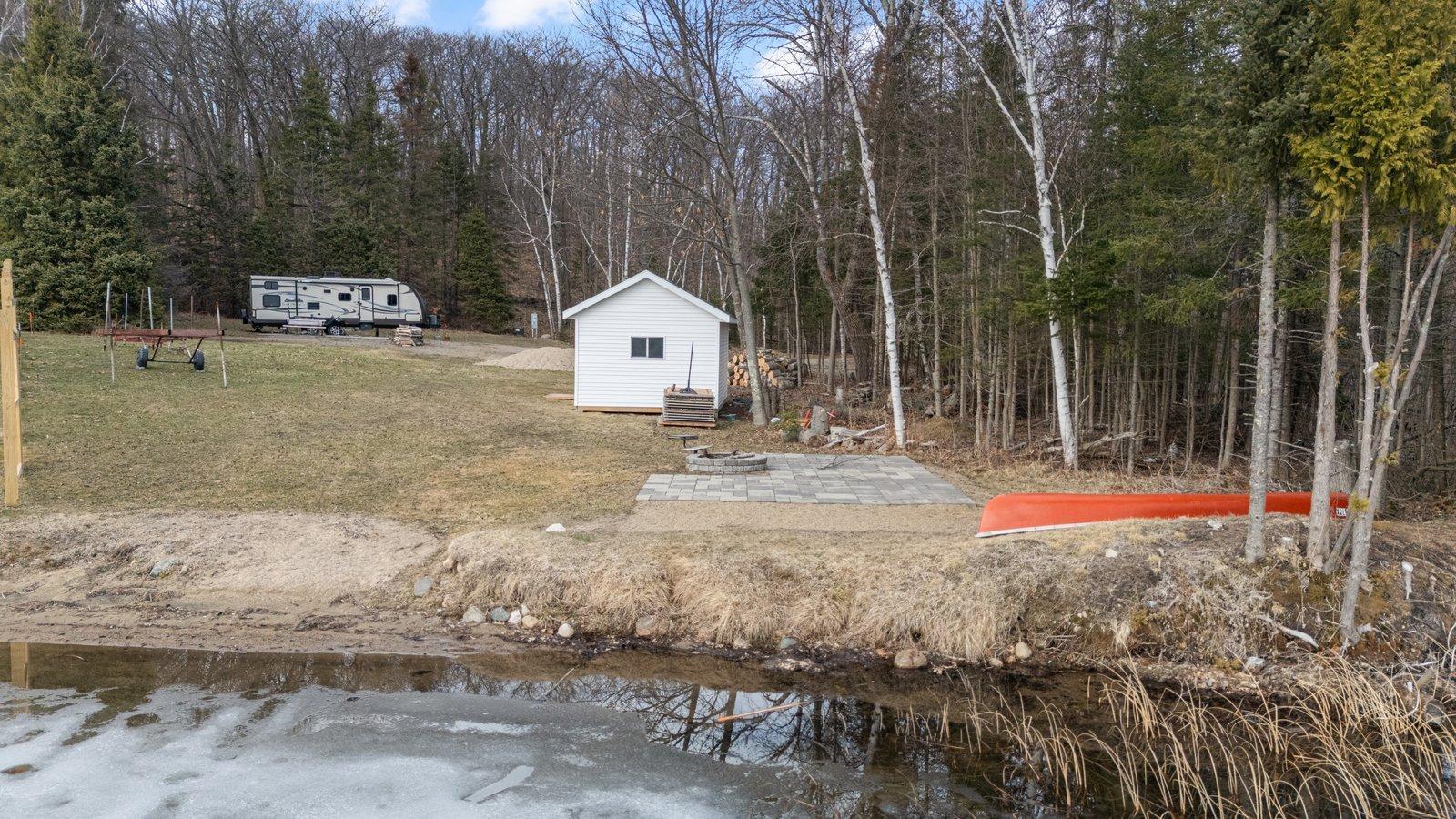 19555 County Road 452