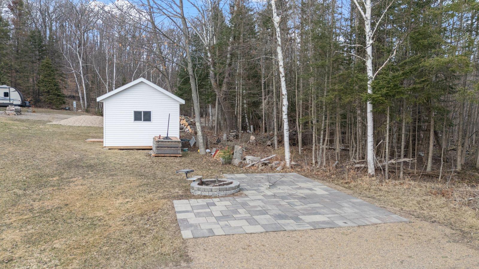 19555 County Road 452