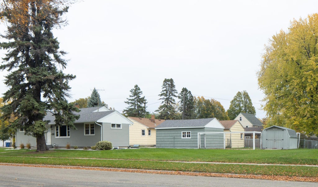 Photo of 1604 3rd Street S, Moorhead, MN 56560 (MLS # 7163745)