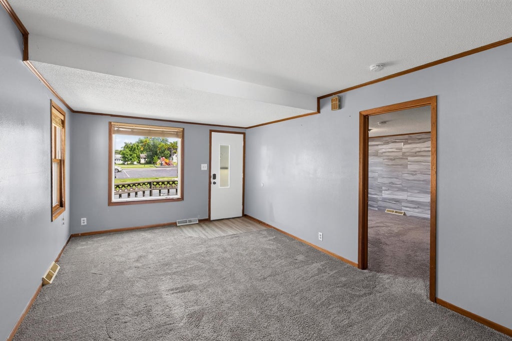 Photo of 220 N Chestnut Street, Belle Plaine, MN 56011 (MLS # 7154207)