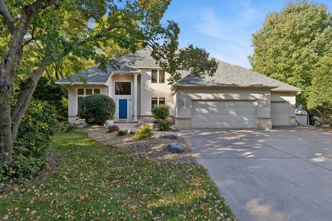 1312 Summit Oaks Drive Burnsville MN 55337