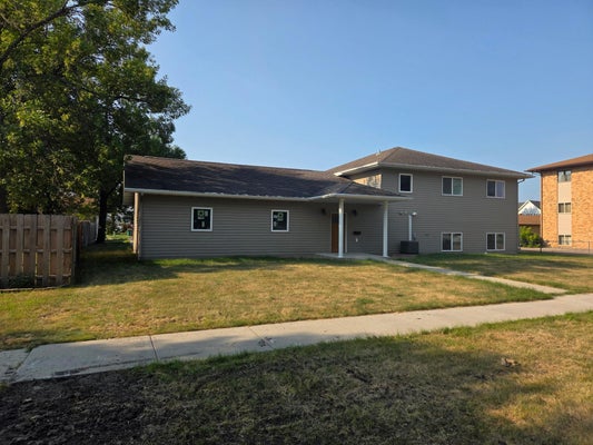 311 4TH AVE N, WAHPETON, ND 58075 - Image 401e04a3210f8fa2fc203d641730ac2a/3300951897
