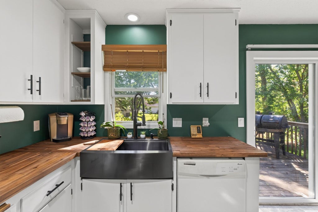 Photo of 3552 146th Street W, Rosemount, MN 55068 (MLS # 7150004)