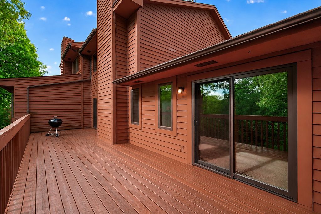 Photo of 10779 53rd Avenue N, Plymouth, MN 55442 (MLS # 7081173)