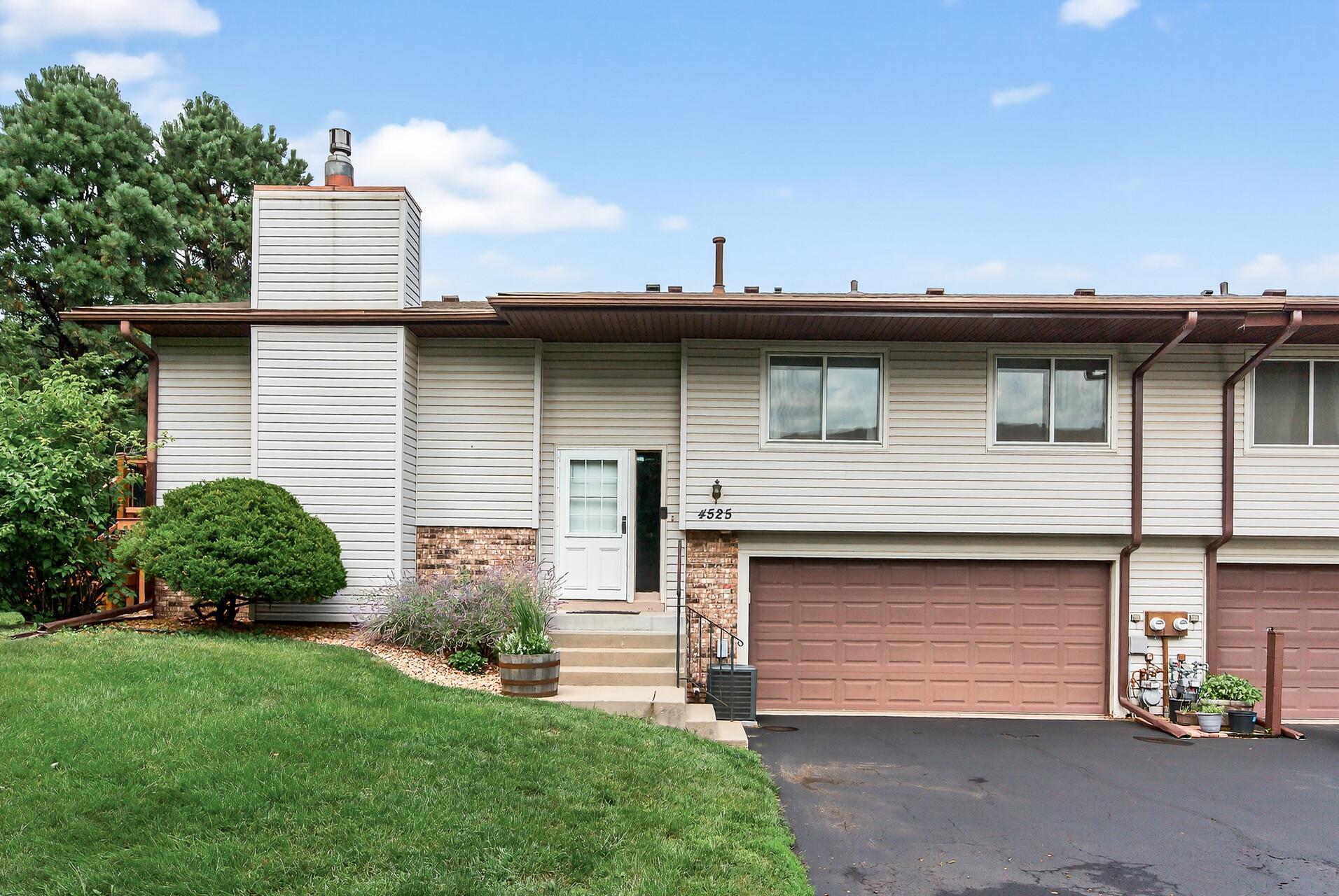 4525 Churchill Street