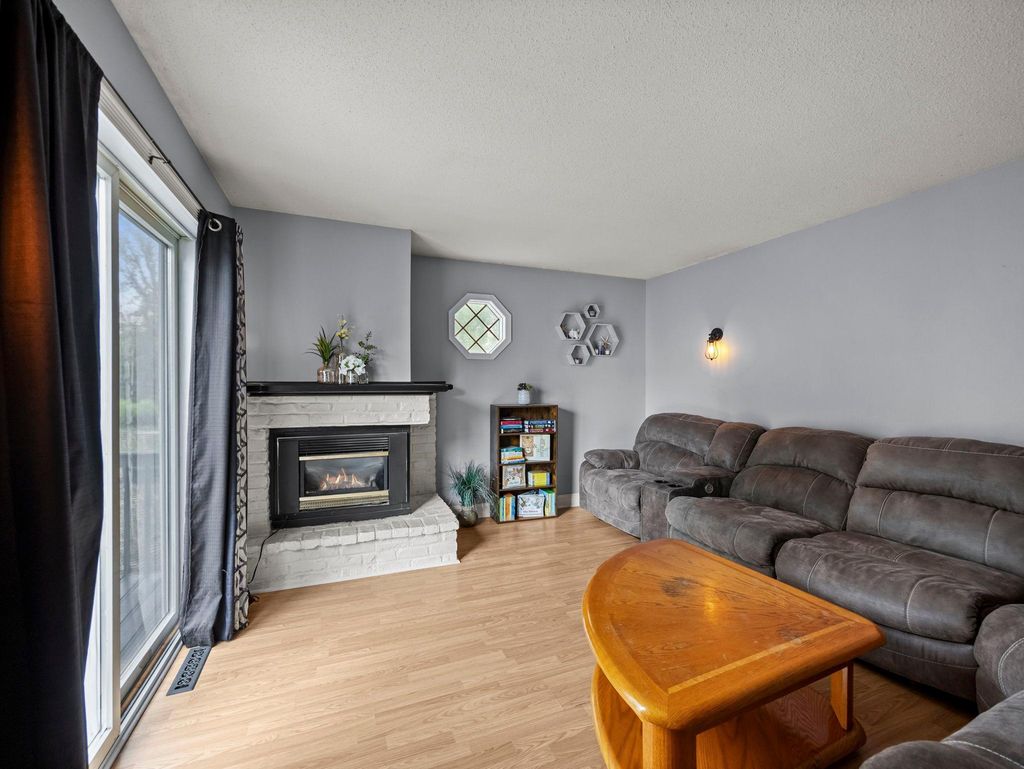 Photo of 406 5th Street NW, Montgomery, MN 56069 (MLS # 7004493)