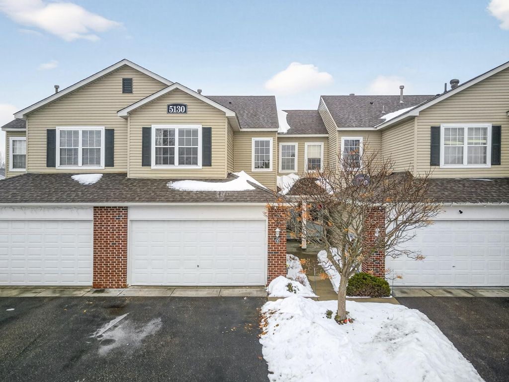 Photo of 5130 Holly Lane N #2, Plymouth, MN 55446 (MLS # 7006576)