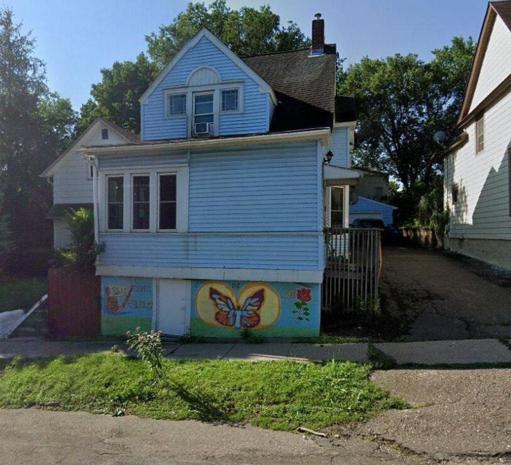 Photo of 112 York Avenue, Saint Paul, MN 55117 (MLS # 7052860)