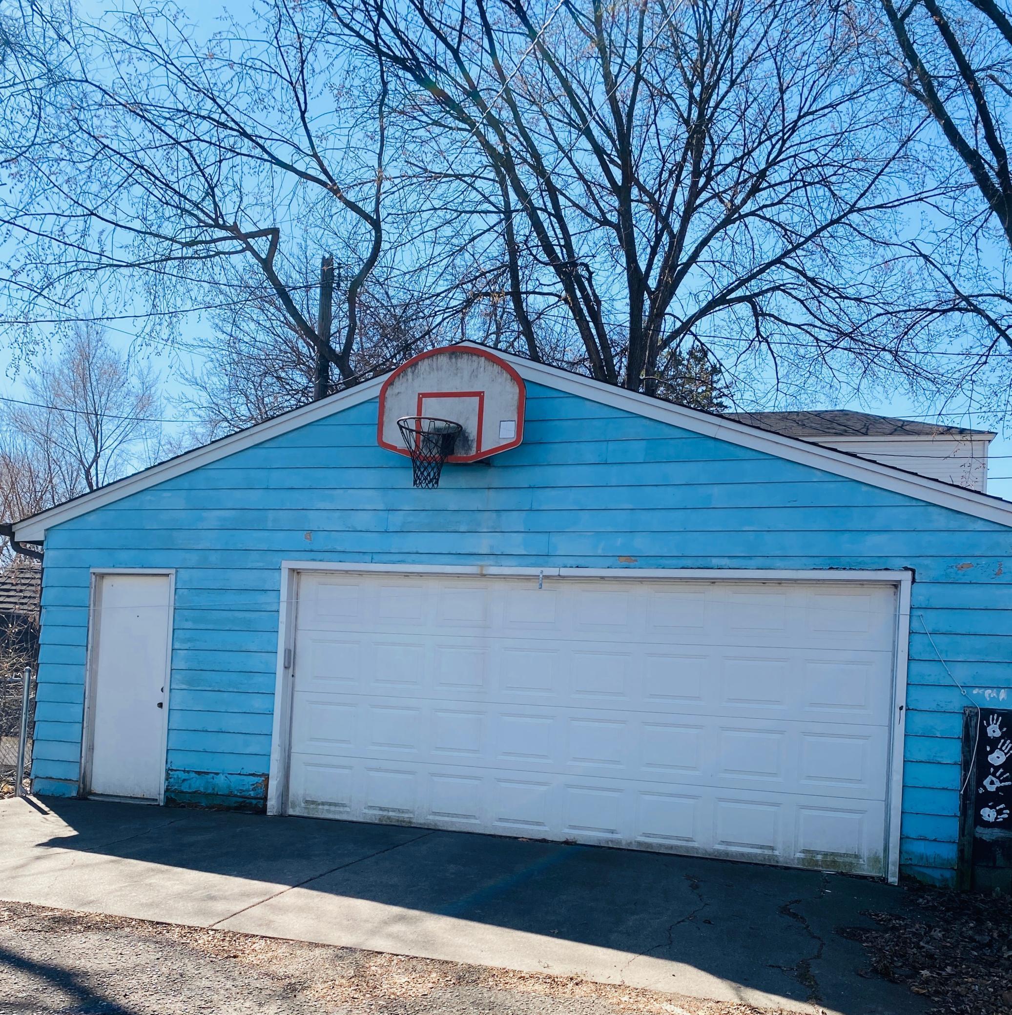 112 York Avenue