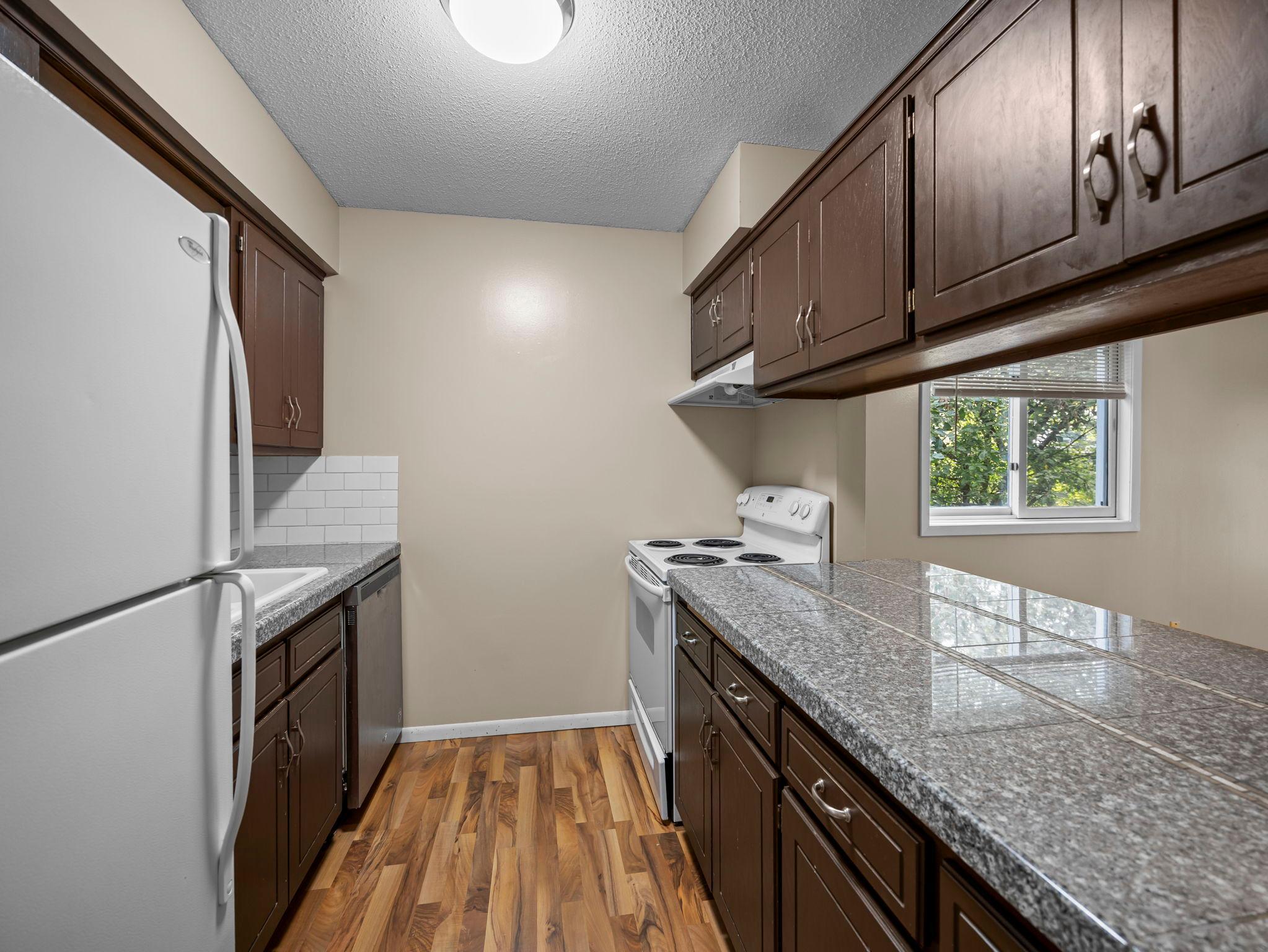 5535-5537 Lindsay Street