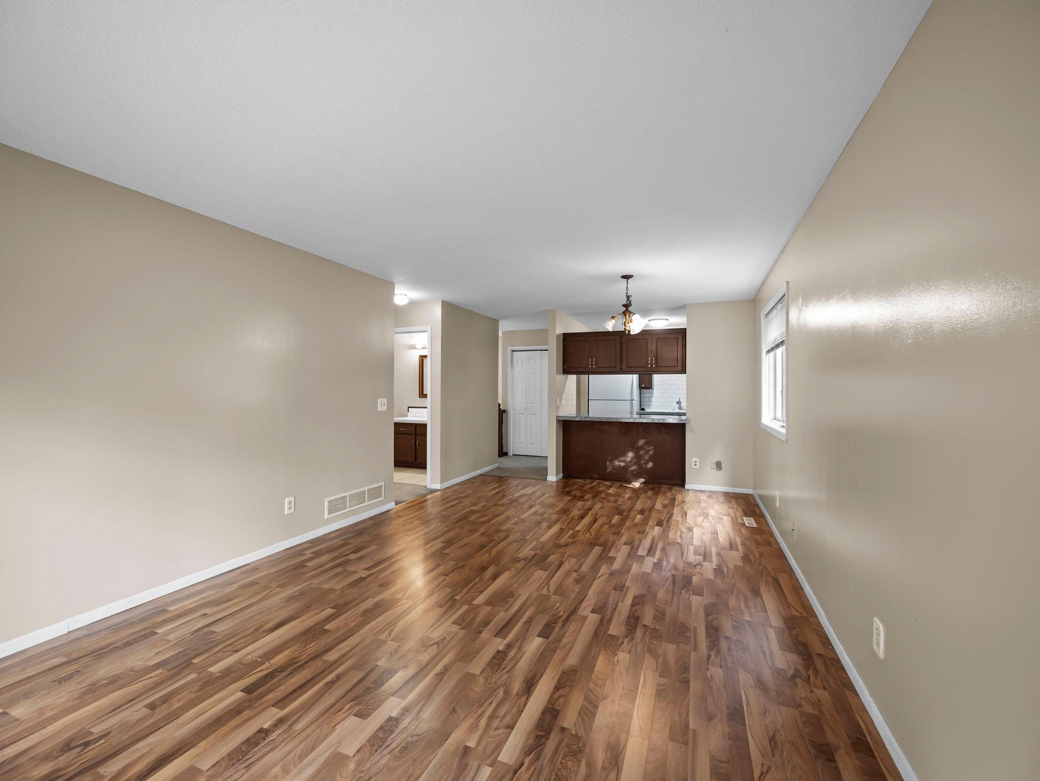 5535-5537 Lindsay Street