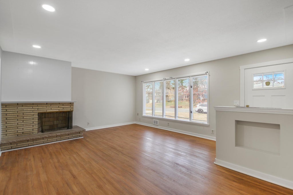 Photo of 6211 Morgan Avenue S, Richfield, MN 55423 (MLS # 7159586)