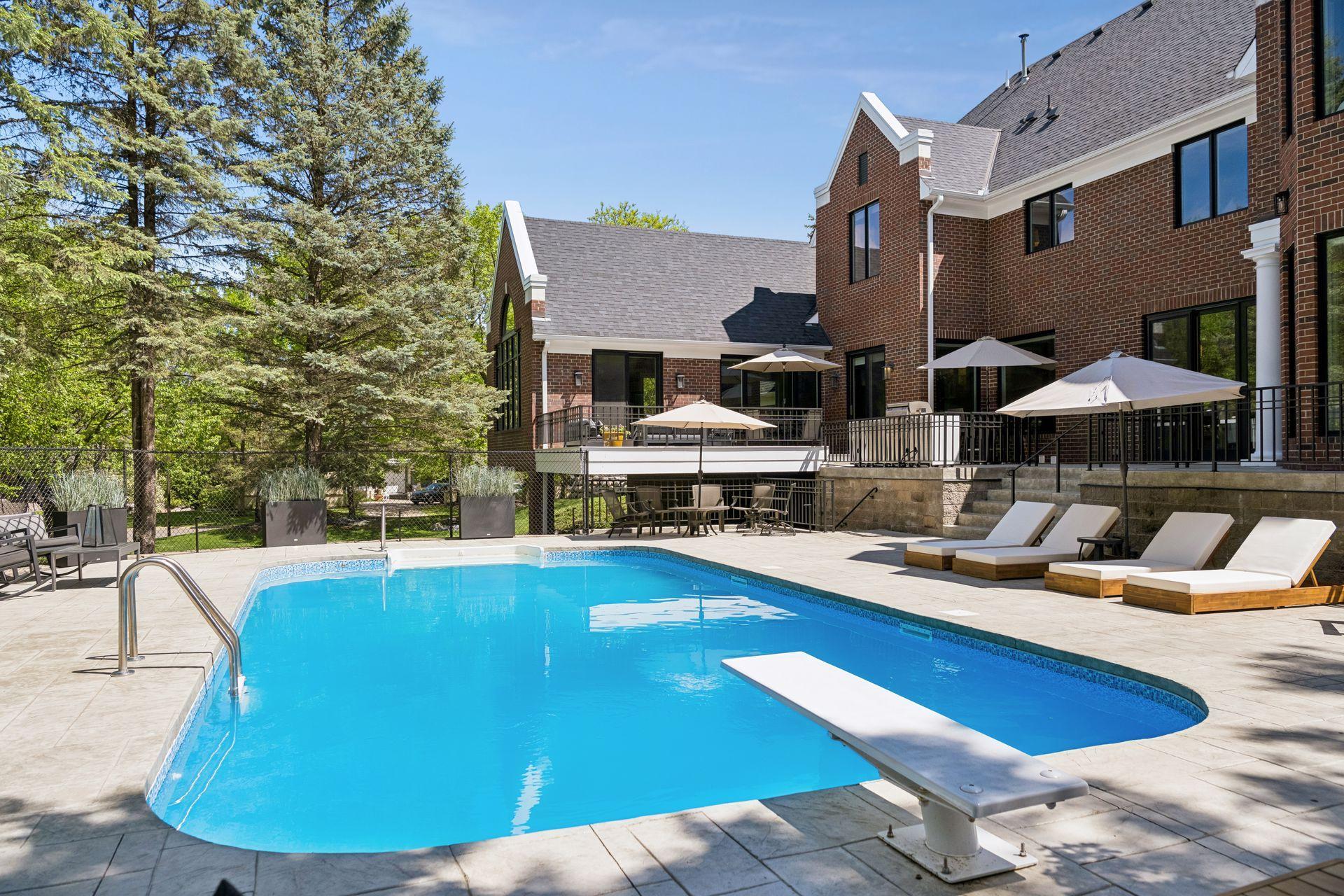 3554 Fairway Court