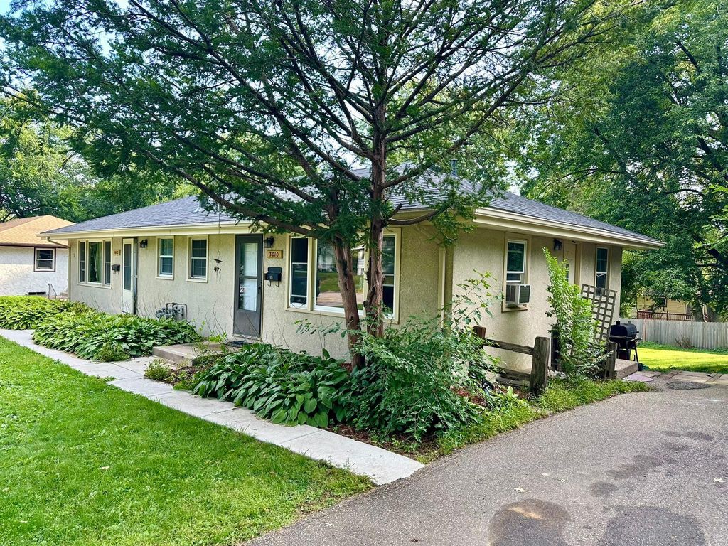 Photo of 3010-3012 Kentucky Avenue N, Crystal, MN 55427 (MLS # 6823706)