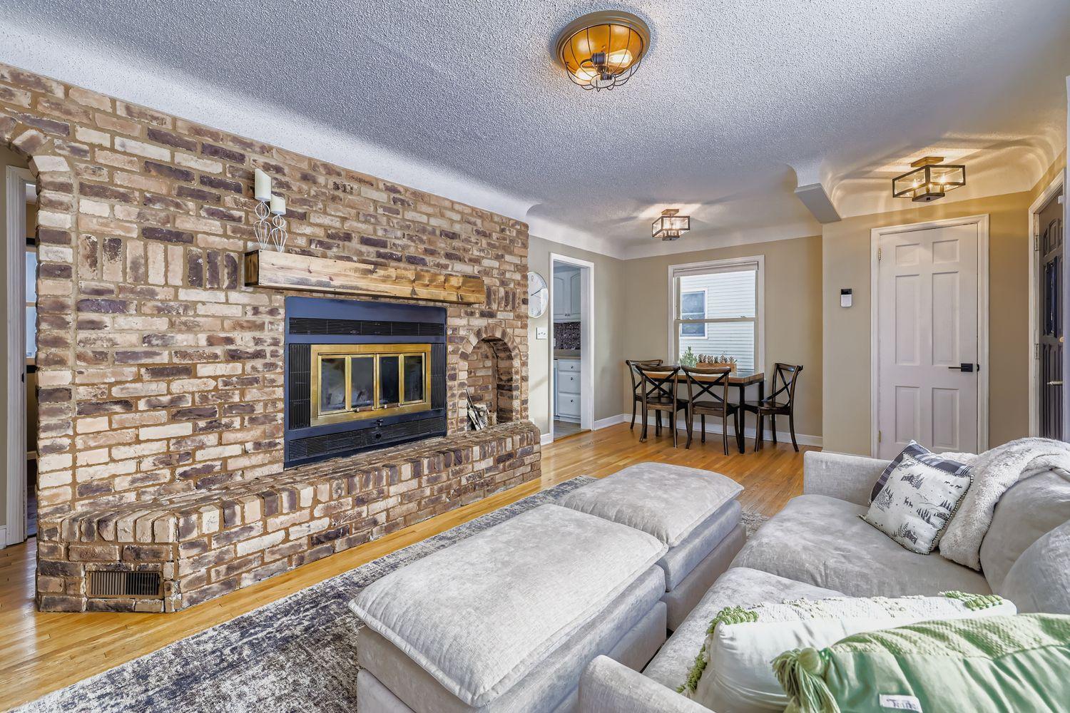 2207 Jersey Avenue S