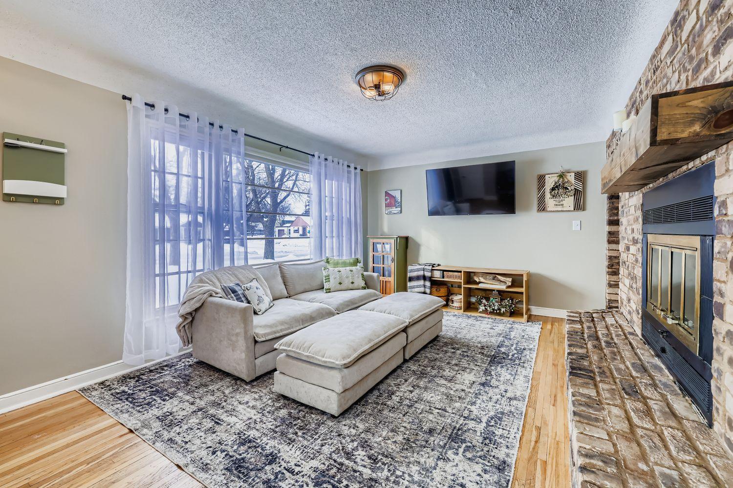 2207 Jersey Avenue S