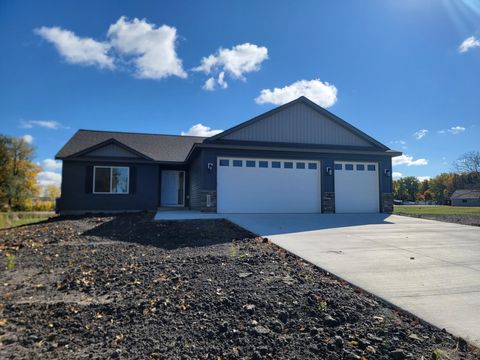 320 Stoneridge Lane NE Owatonna MN 55060